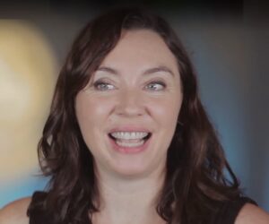 Stephanie Courtney bio