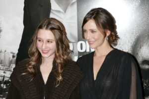 Nadia Farmiga bio